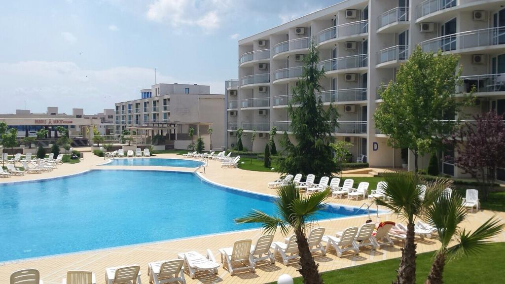 Apartment With Terrace In Spa Complex بورغاس الغرفة الصورة