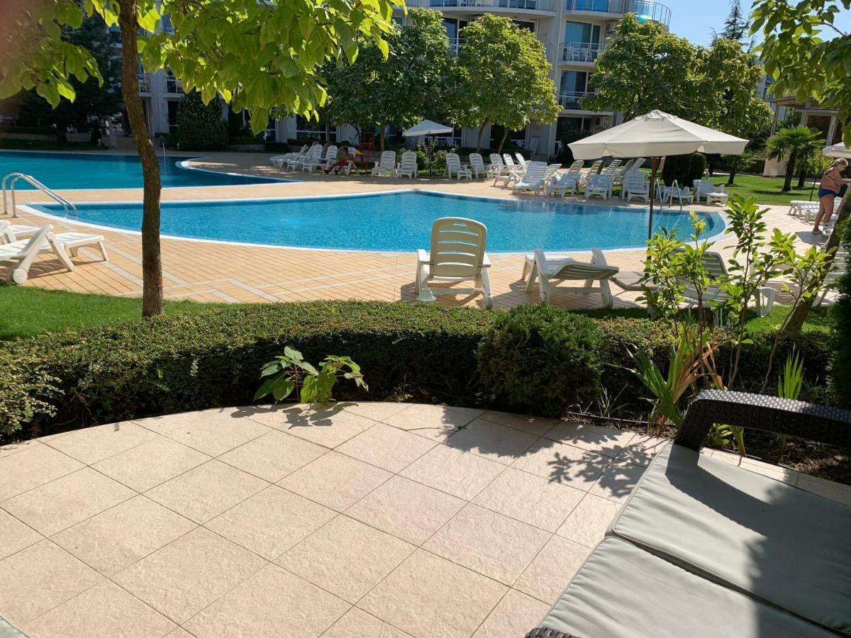 Apartment With Terrace In Spa Complex بورغاس المظهر الخارجي الصورة